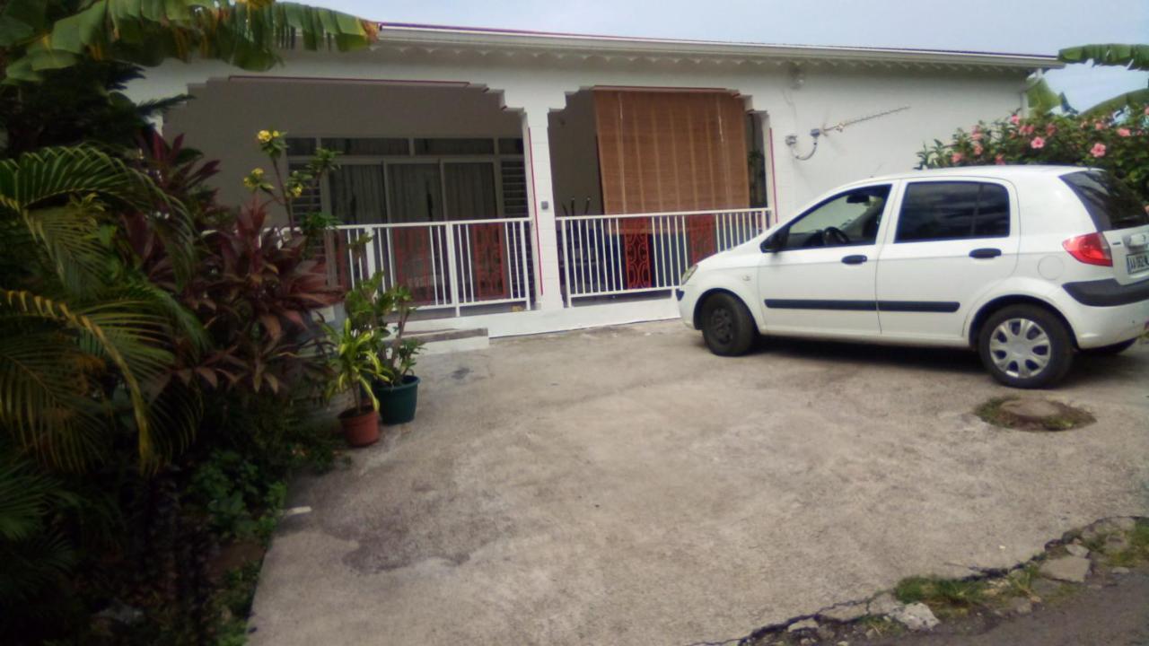 Villa Malou Chez Maryse Bouillante Exterior photo